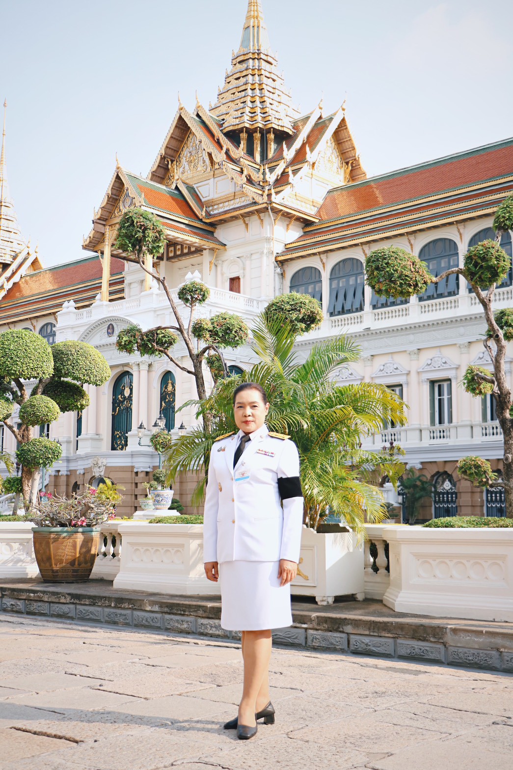title - ส.ป.ก. ร่วมพิธีวางพวงมาลาถวายราชสักการะ ในพระพิธีธรรมสวดพระอภิธรรมพระบรมศพ สมเด็จพระนางเจ้าสิริกิติ์ พระบรมราชินีนาถ พระบรมราชชนนีพันปีหลวง ณ พระที่นั่งดุสิตมหาปราสาท
